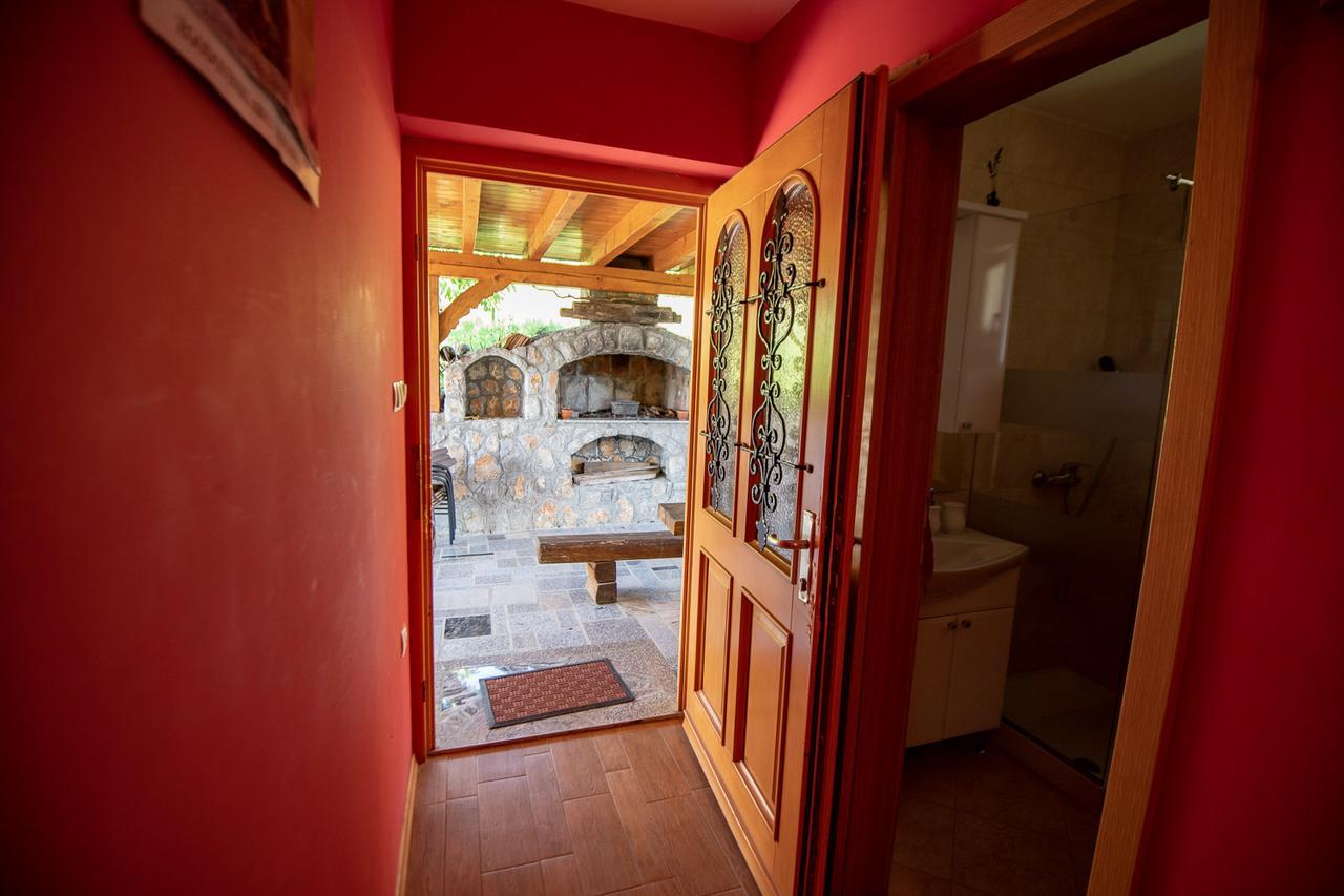 Vineyard Cottage Pod Piramido Dobrnic Екстериор снимка